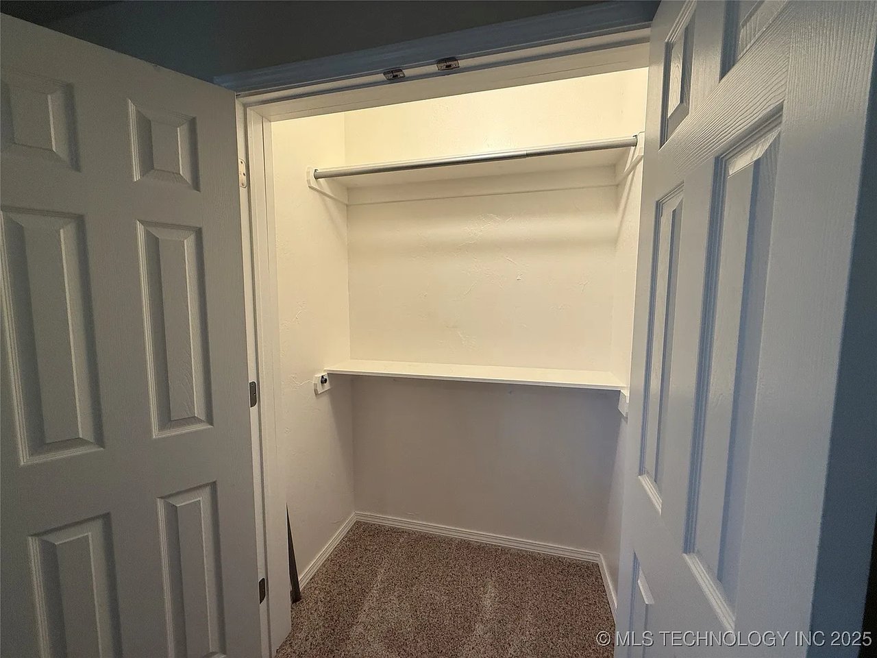 116 SW 5th St