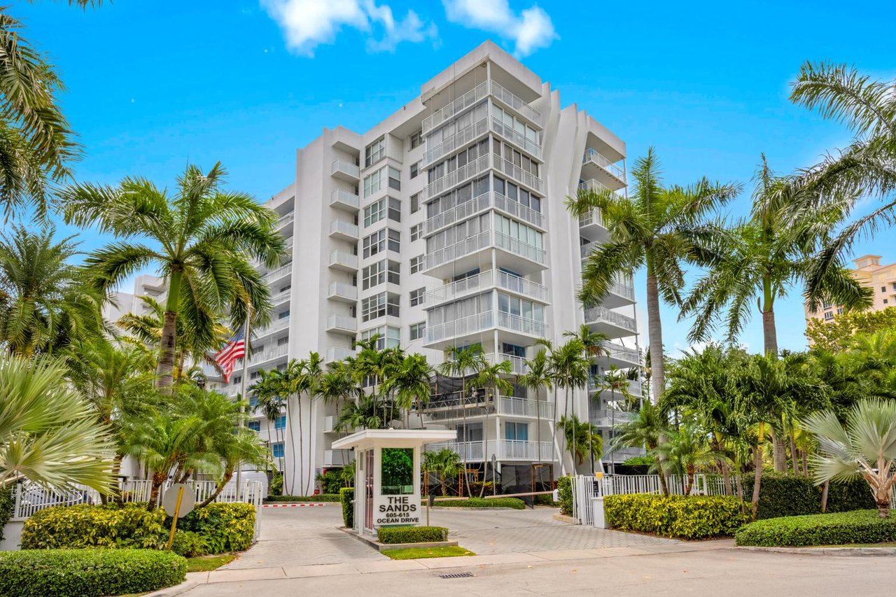 Oceanfront Living in Key Biscayne