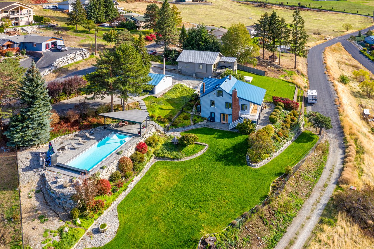 Chelan Farmhouse