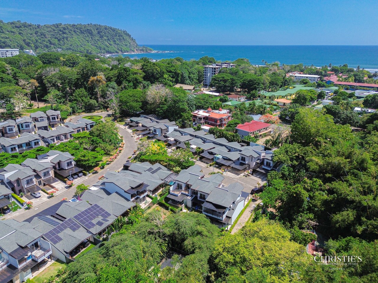 Ciudad del Mar Modern Home - South Jaco Beach 