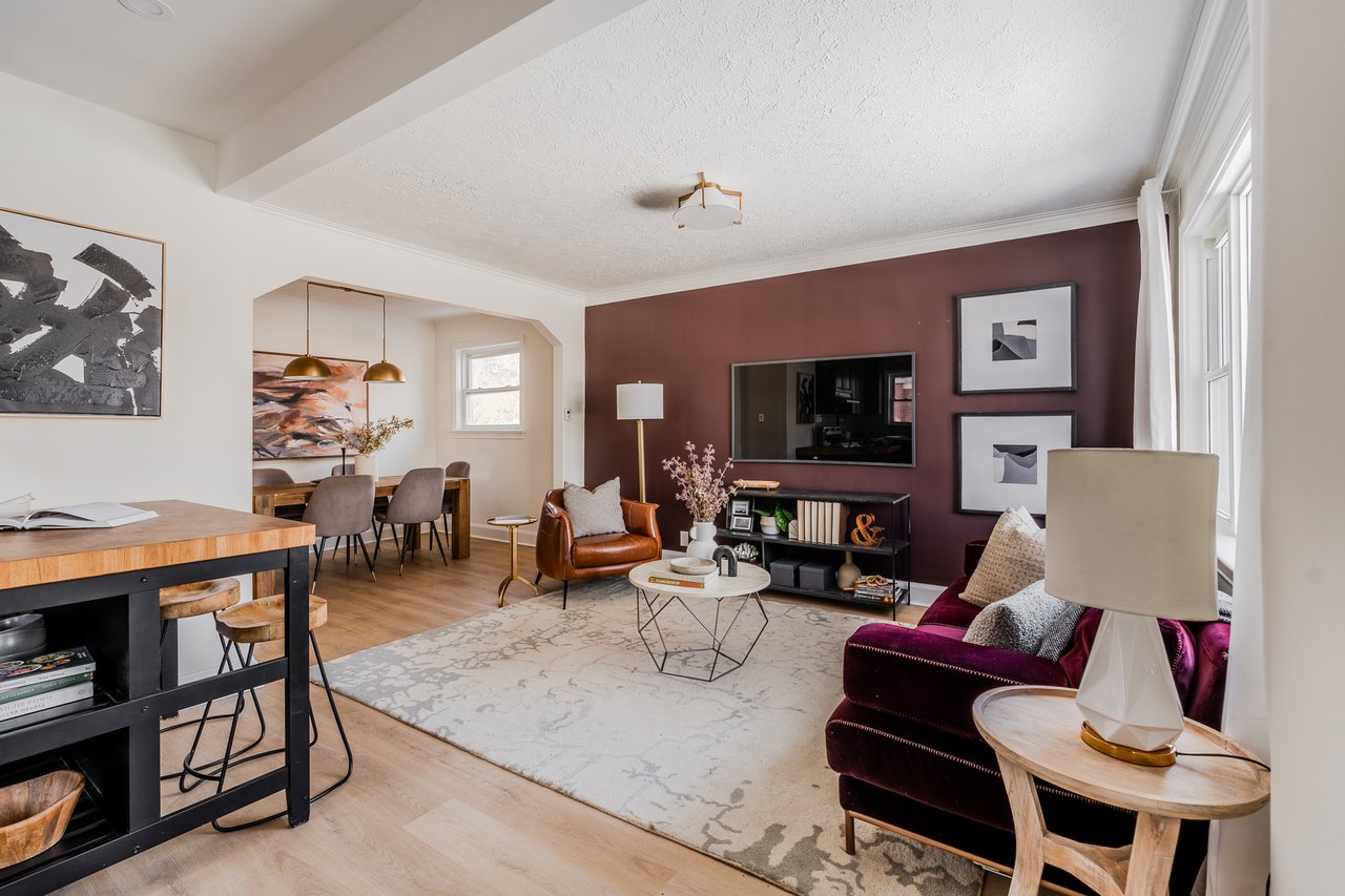 6 Evandale Rd