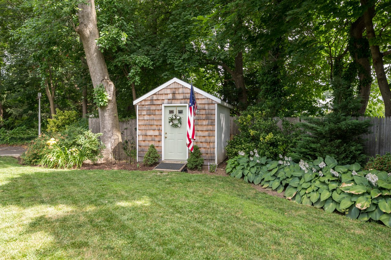 31 Chestnut Avenue