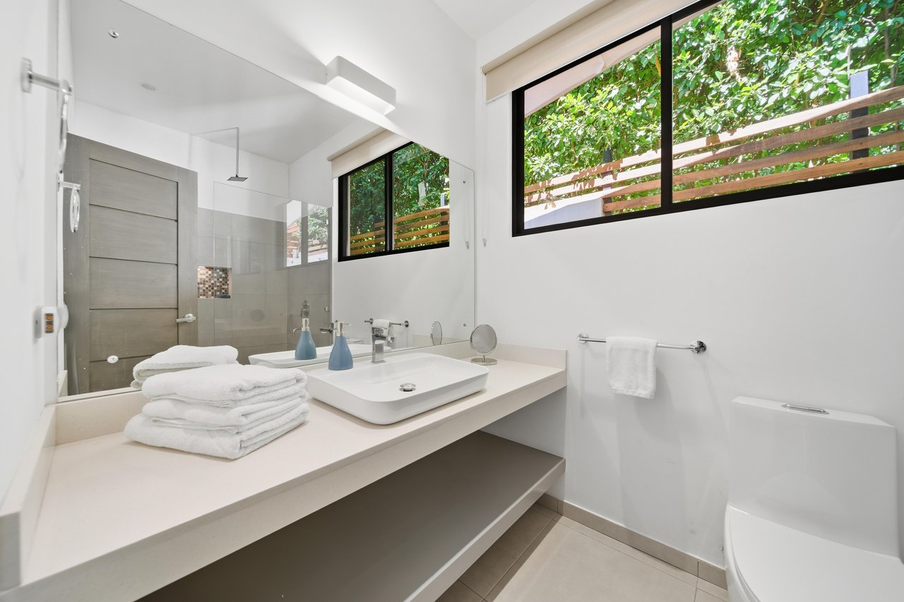 Casa Oasis | Modern Tropical Living Minutes from Tamarindo