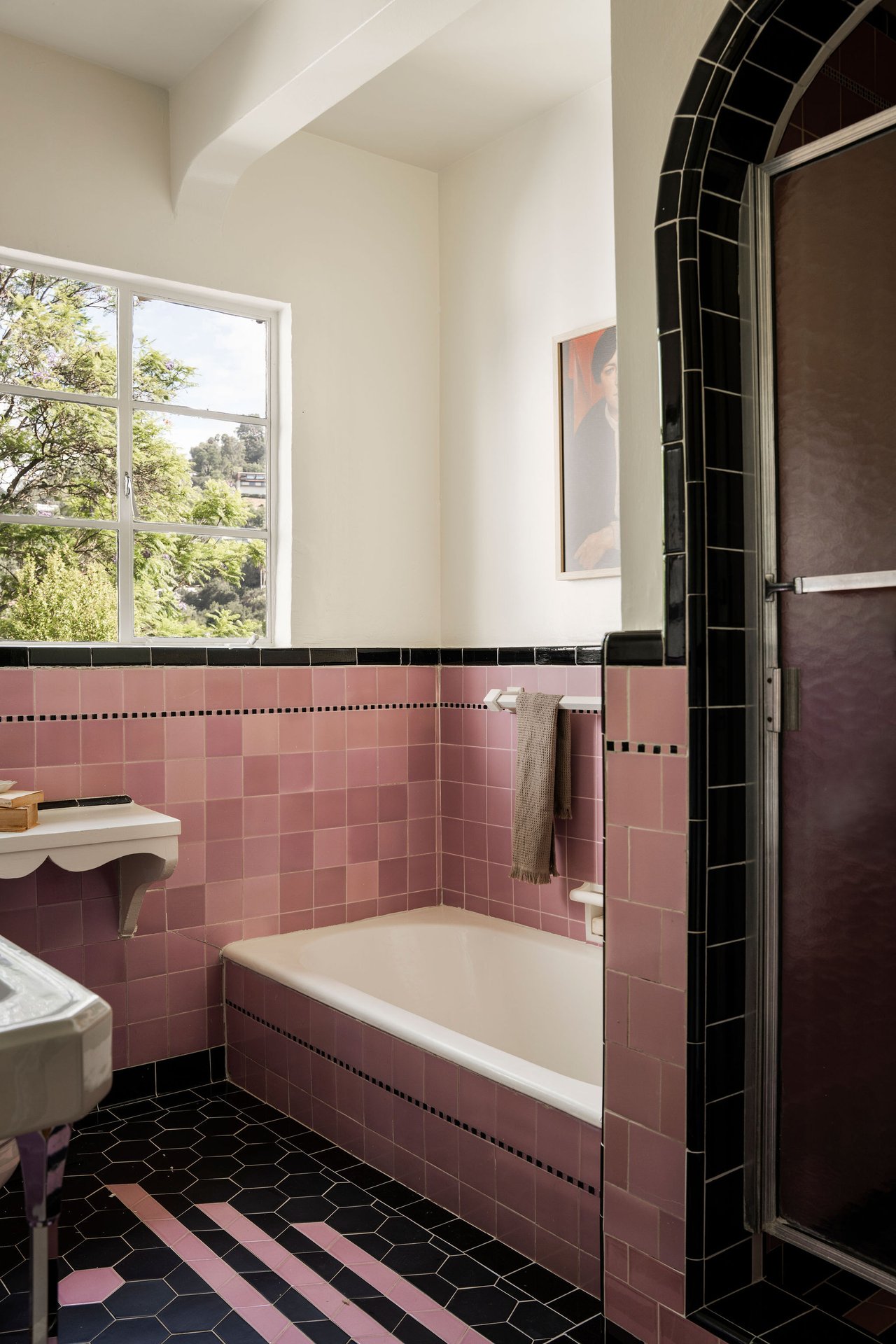 3895 Fredonia in Studio City