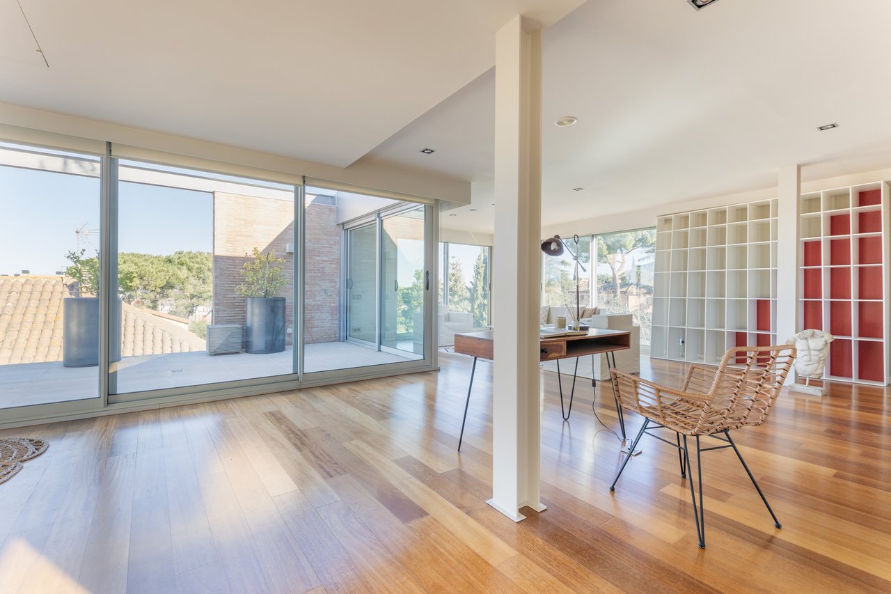 Exclusive house for sale in the centre of Sant Cugat 