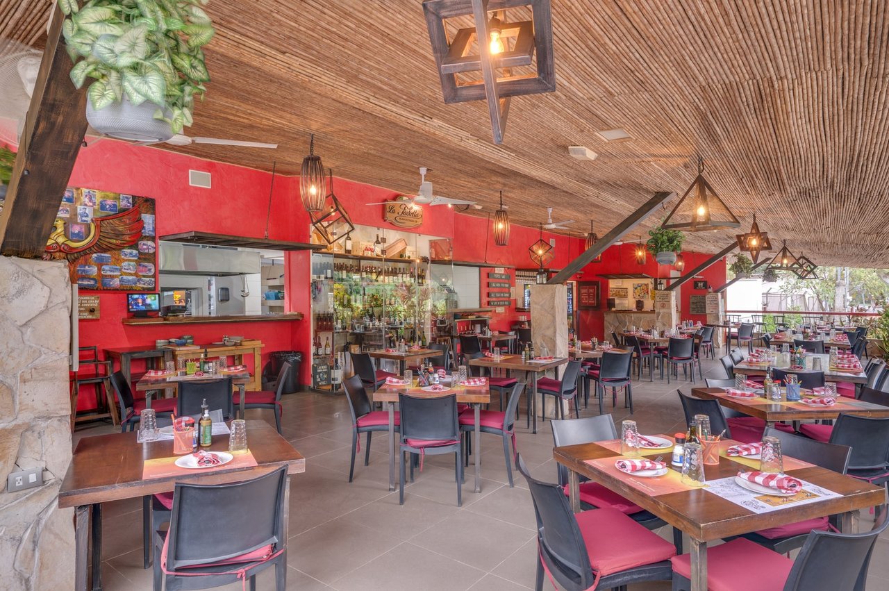 LA FORKETTA - ICONIC RESTAURANT FOR SALE 