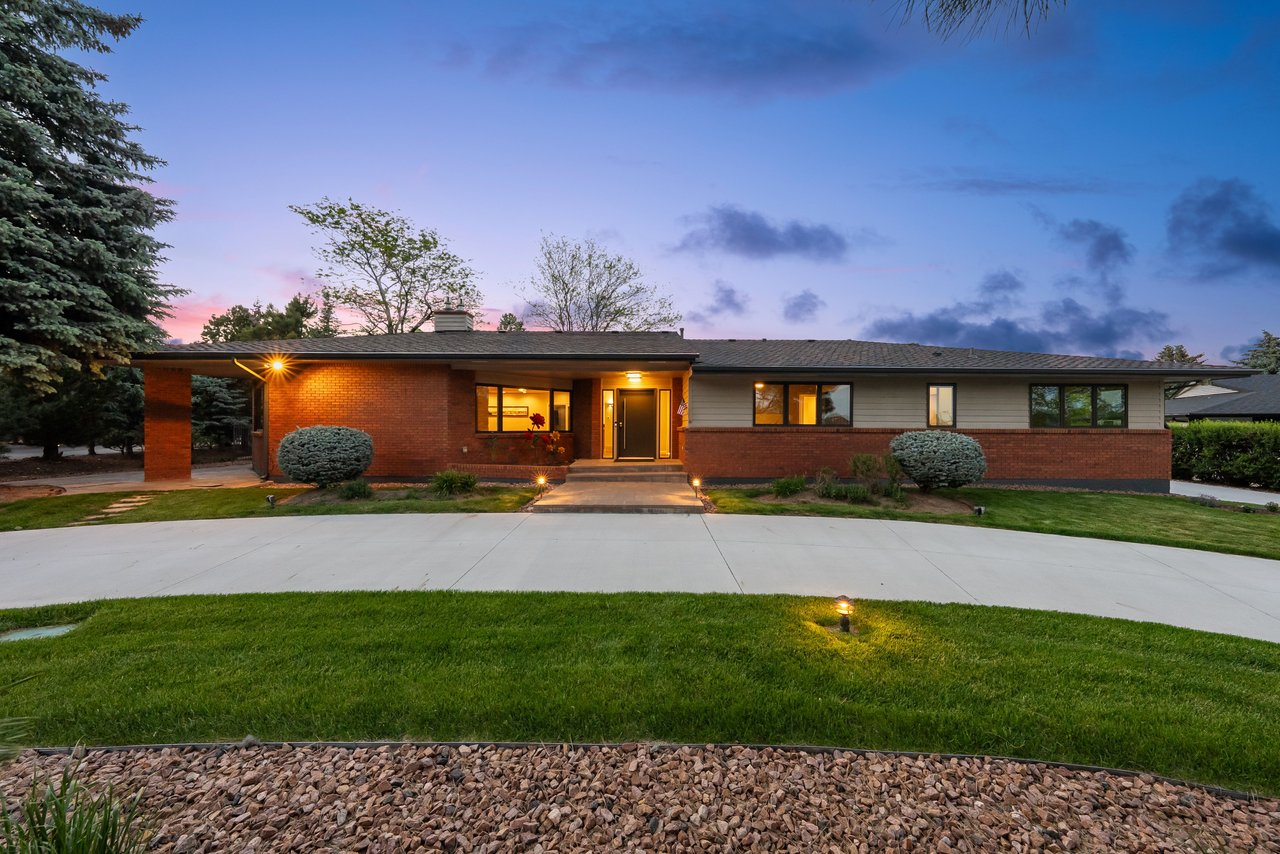 1670 Hill Circle