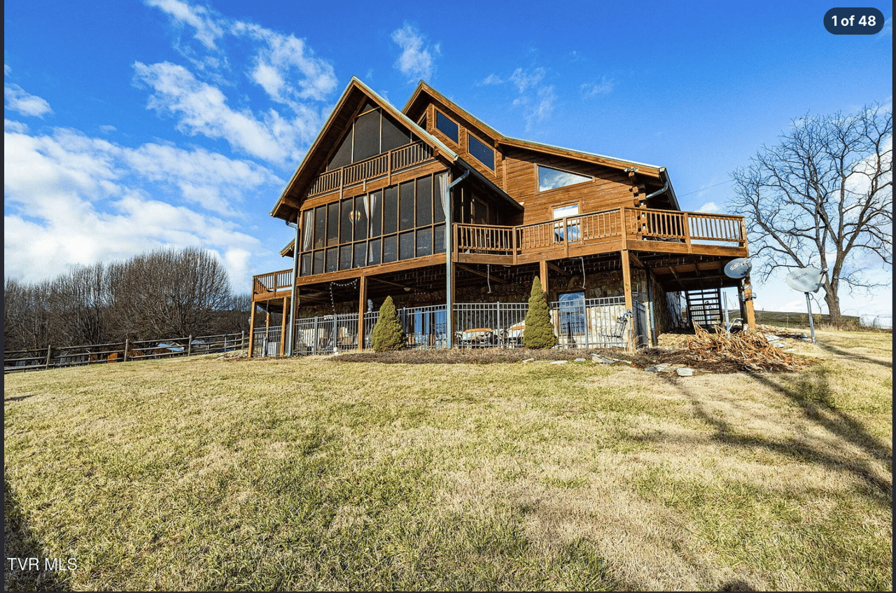 Nolichucky River Cabin