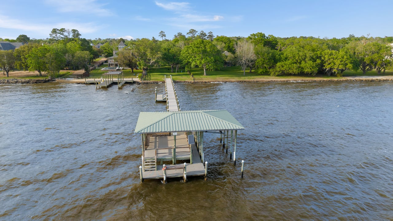 Mandeville Lakefront