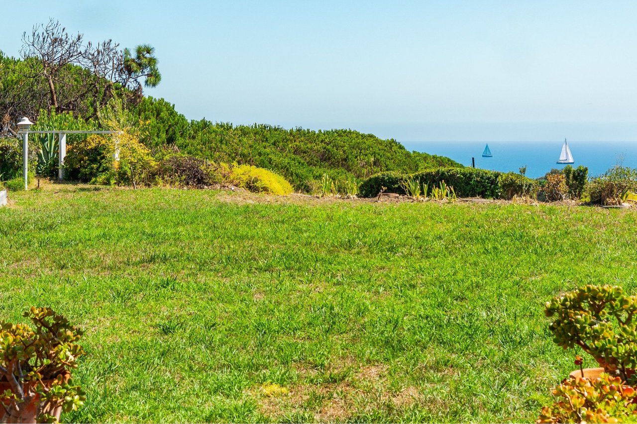 370 Surfview Dr, Pacific Palisades