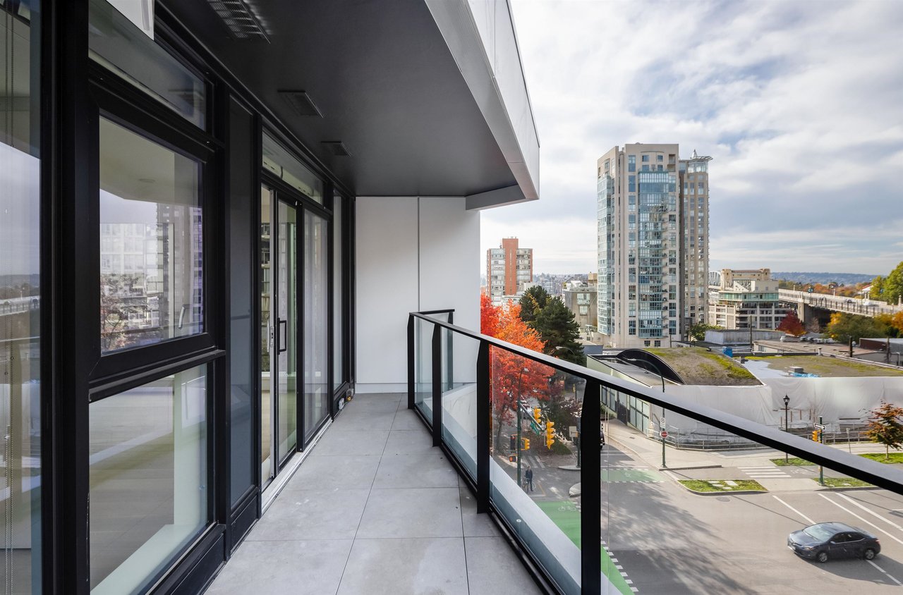 889 Pacific St, #503