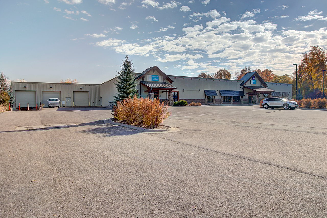 Ashley Furniture Retail Center