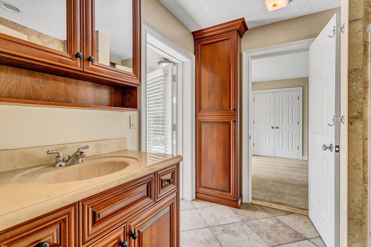 11015 Clipper Court