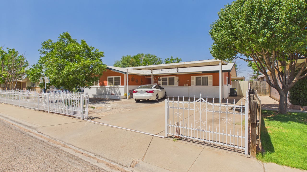 603 S Kenneth Ave.