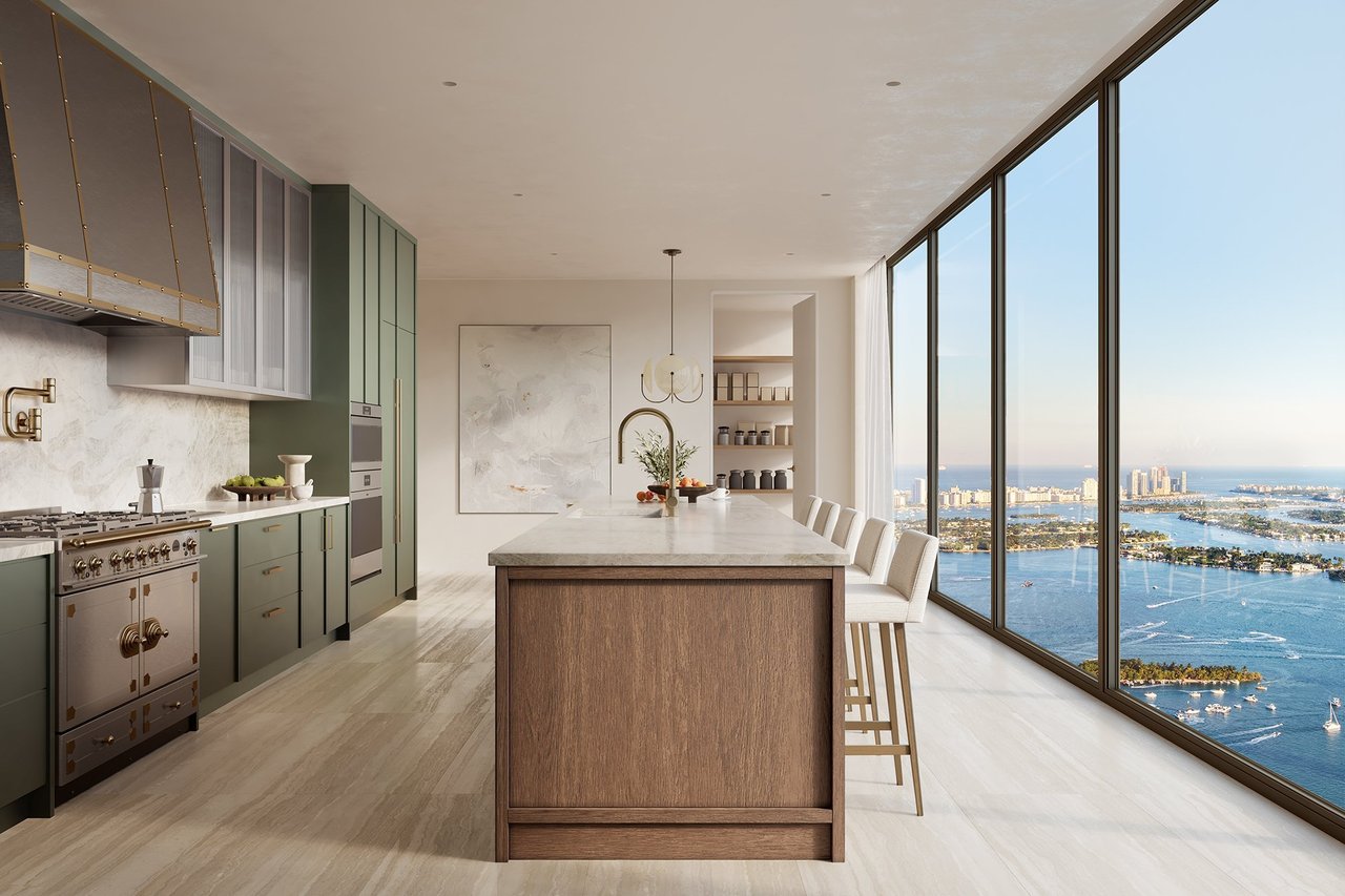 June 2025 | Villa Miami Finishes Concrete Pour on Iconic Edgewater Waterfront Tower