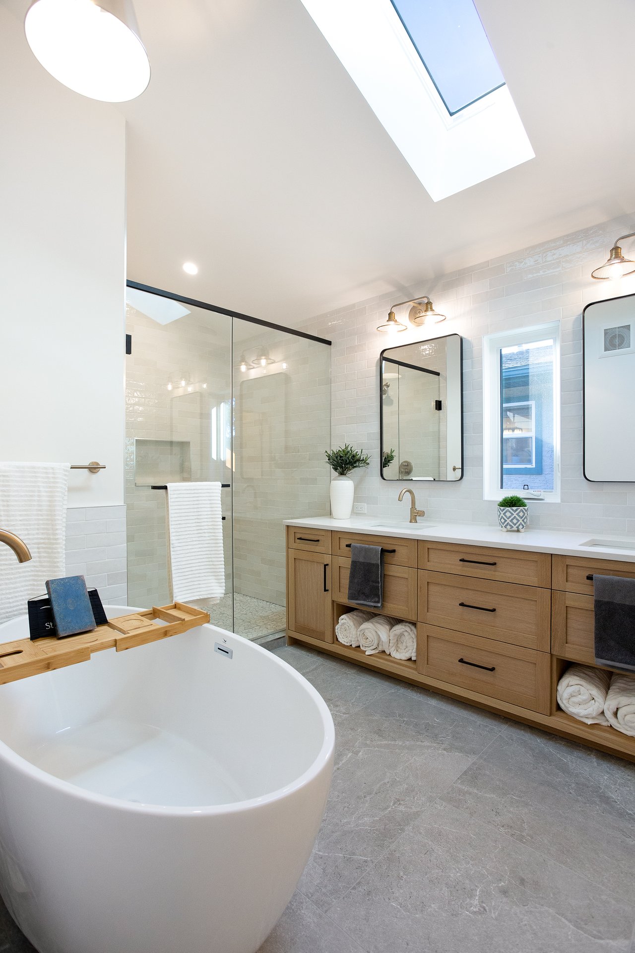 3(NW) 617 4th Street