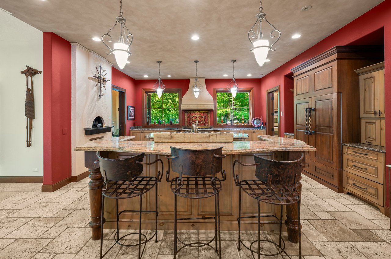 Wooded Coastal Retreat