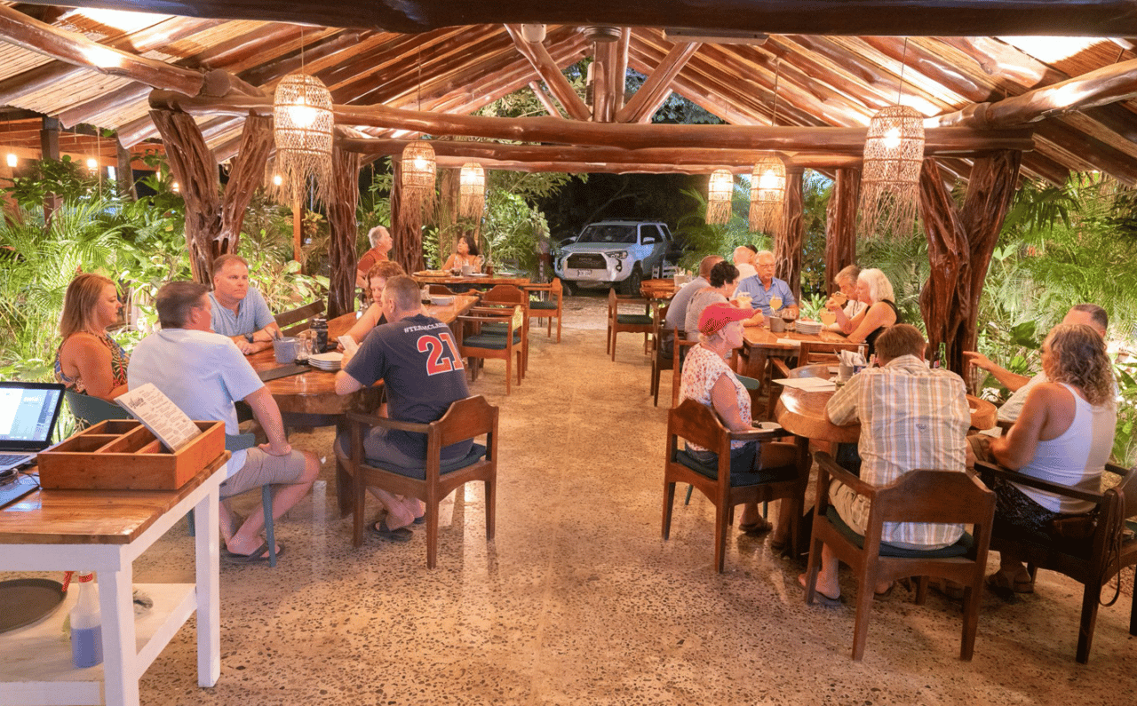 El Huerto Restaurant And Cabinas - Premier Investment