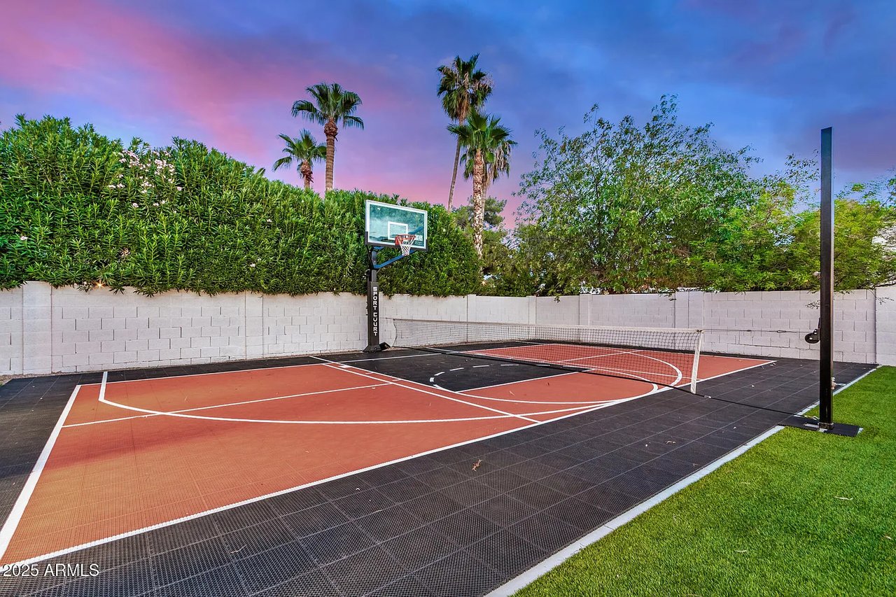 5839 E VOLTAIRE Avenue, Scottsdale