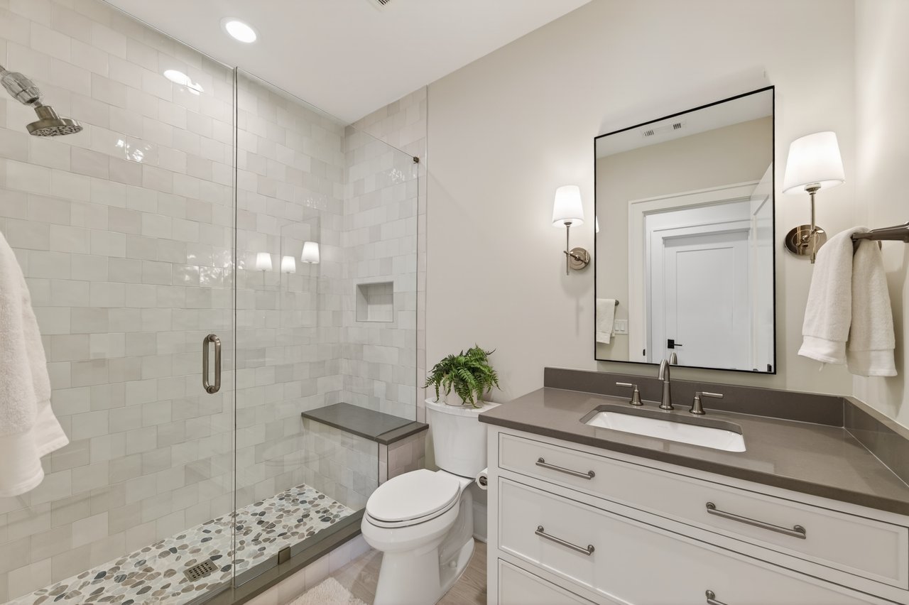 10170 Cedar Ridge Drive