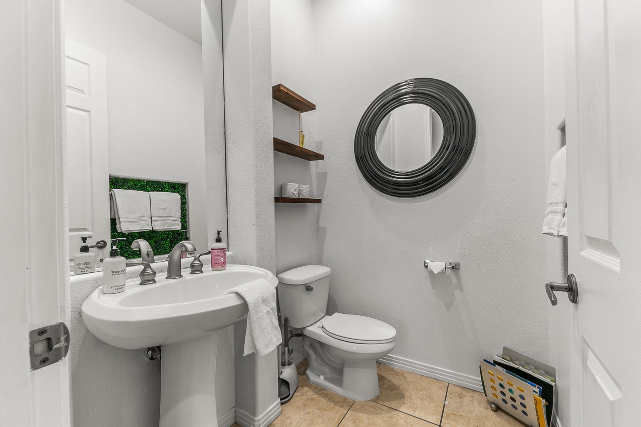 48820 Renewal Street