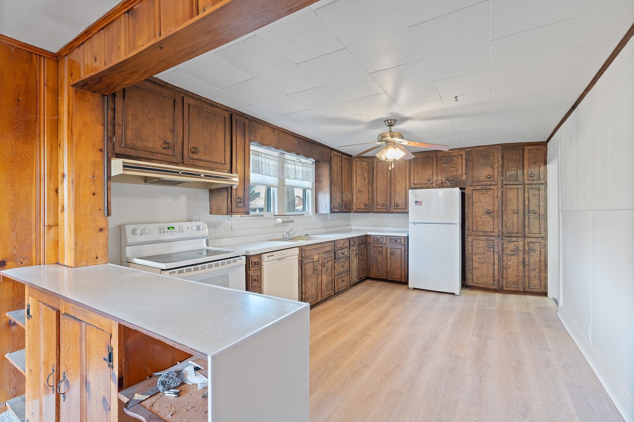 Huntsville Home on Double Lot with Detached Workshops