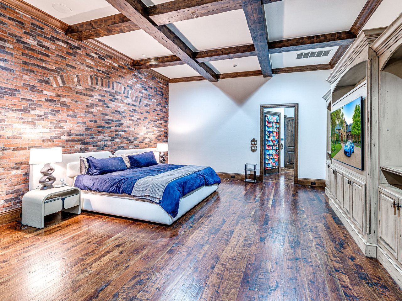 The Agency Oklahoma Listing of the Week in Stonemill - 11649 Mill Hollow Court in OKC - Wyatt Poindexter - The Agency 