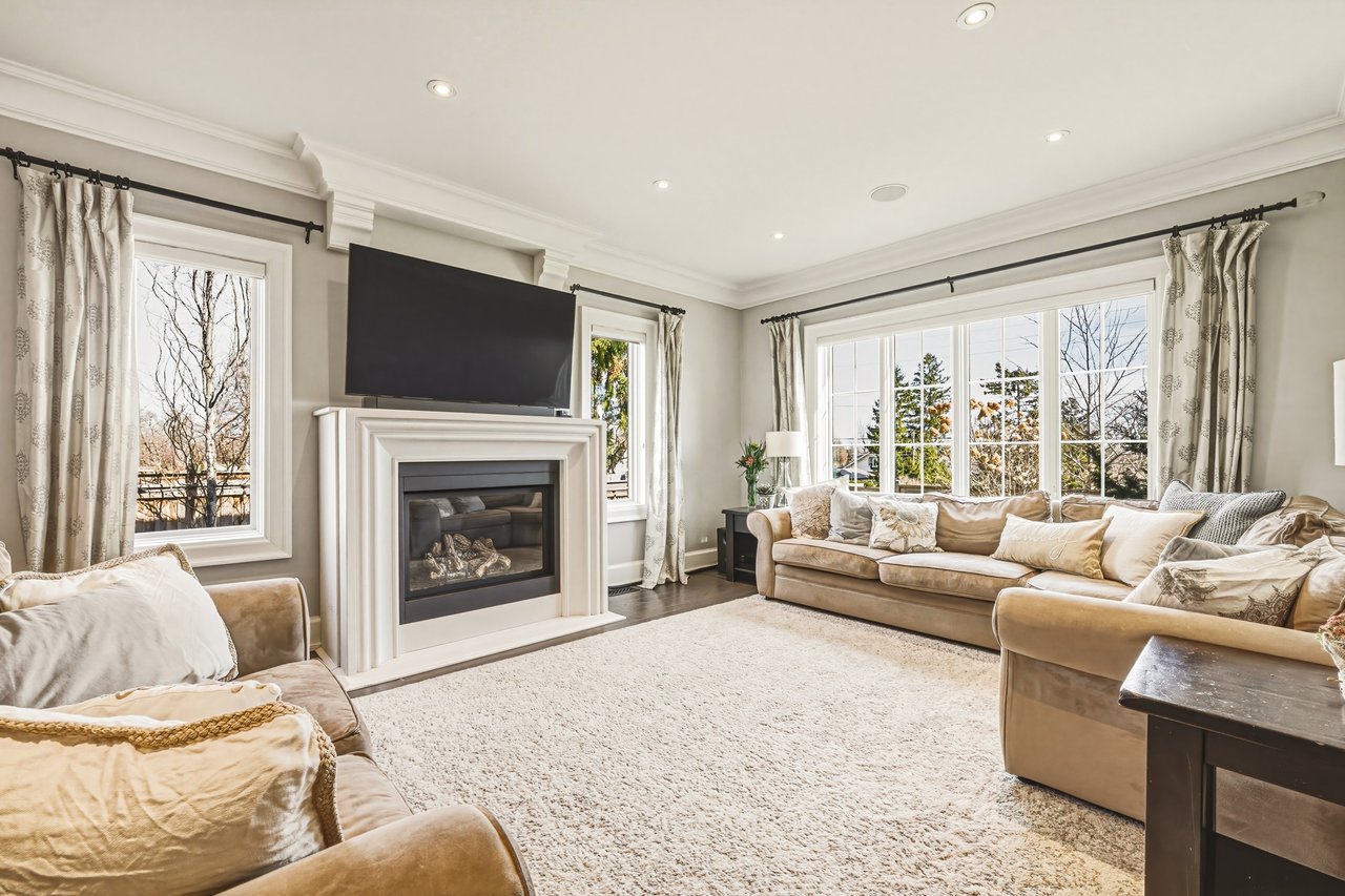 Custom South Aldershot Retreat