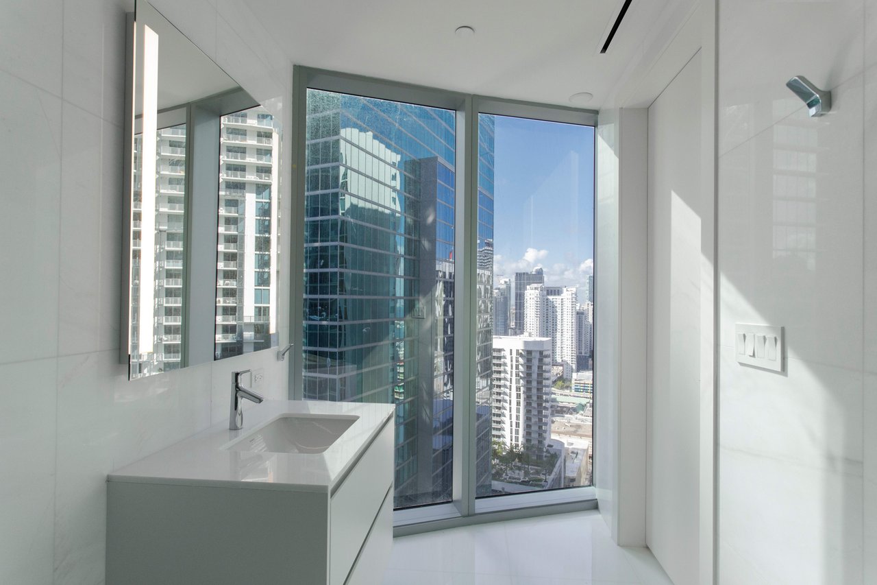 Aston Martin Miami Residences