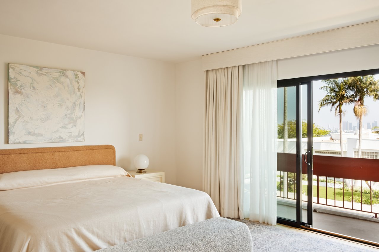 2341 N Hobart Blvd, los feliz