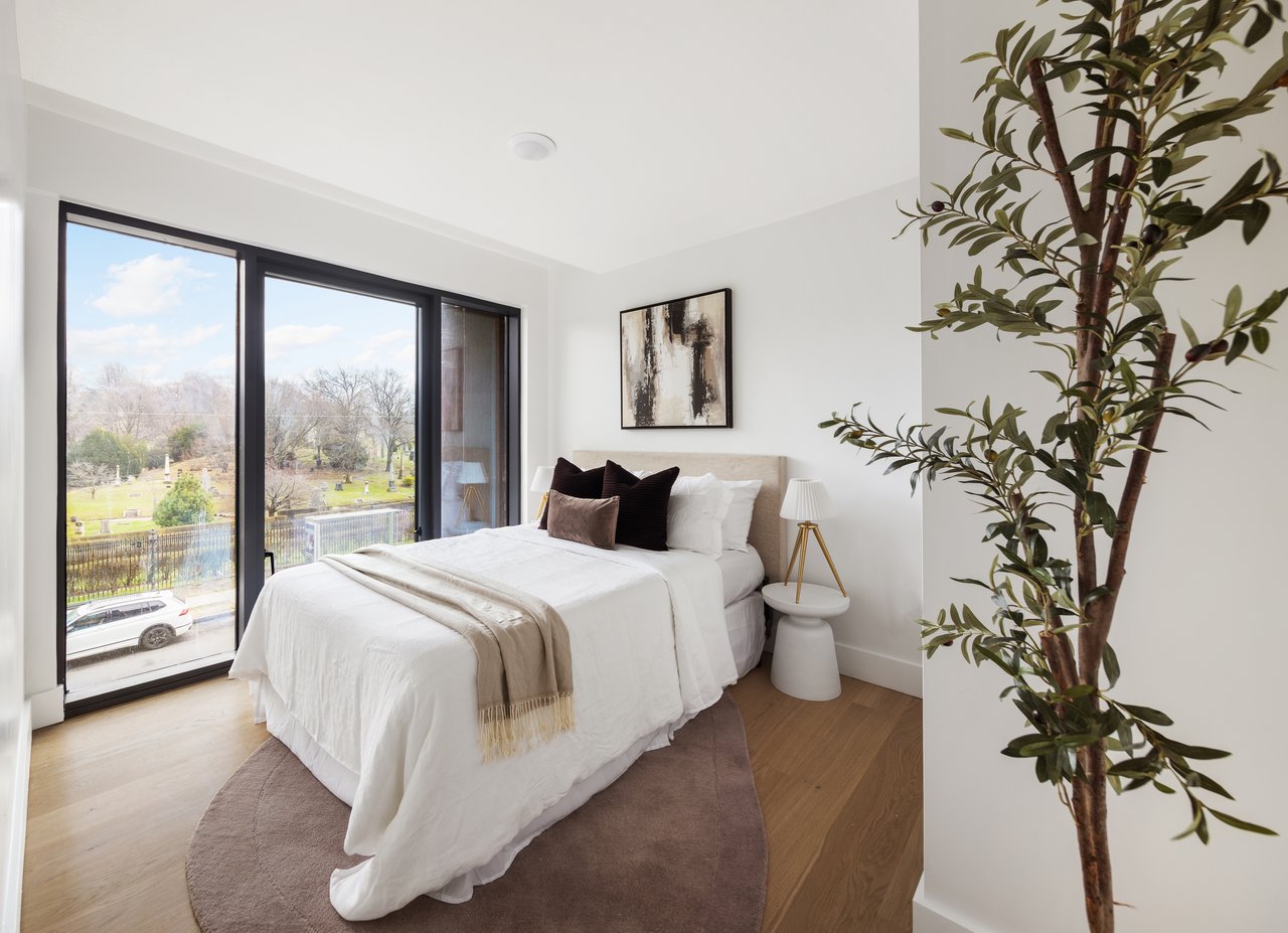 814 5th Ave, Unit 3B