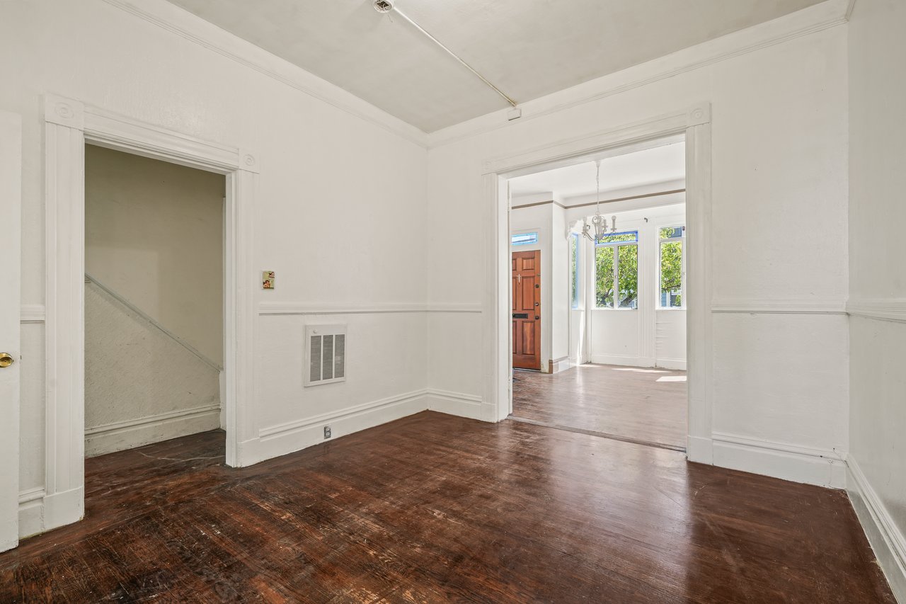 2758-2760 23rd Street