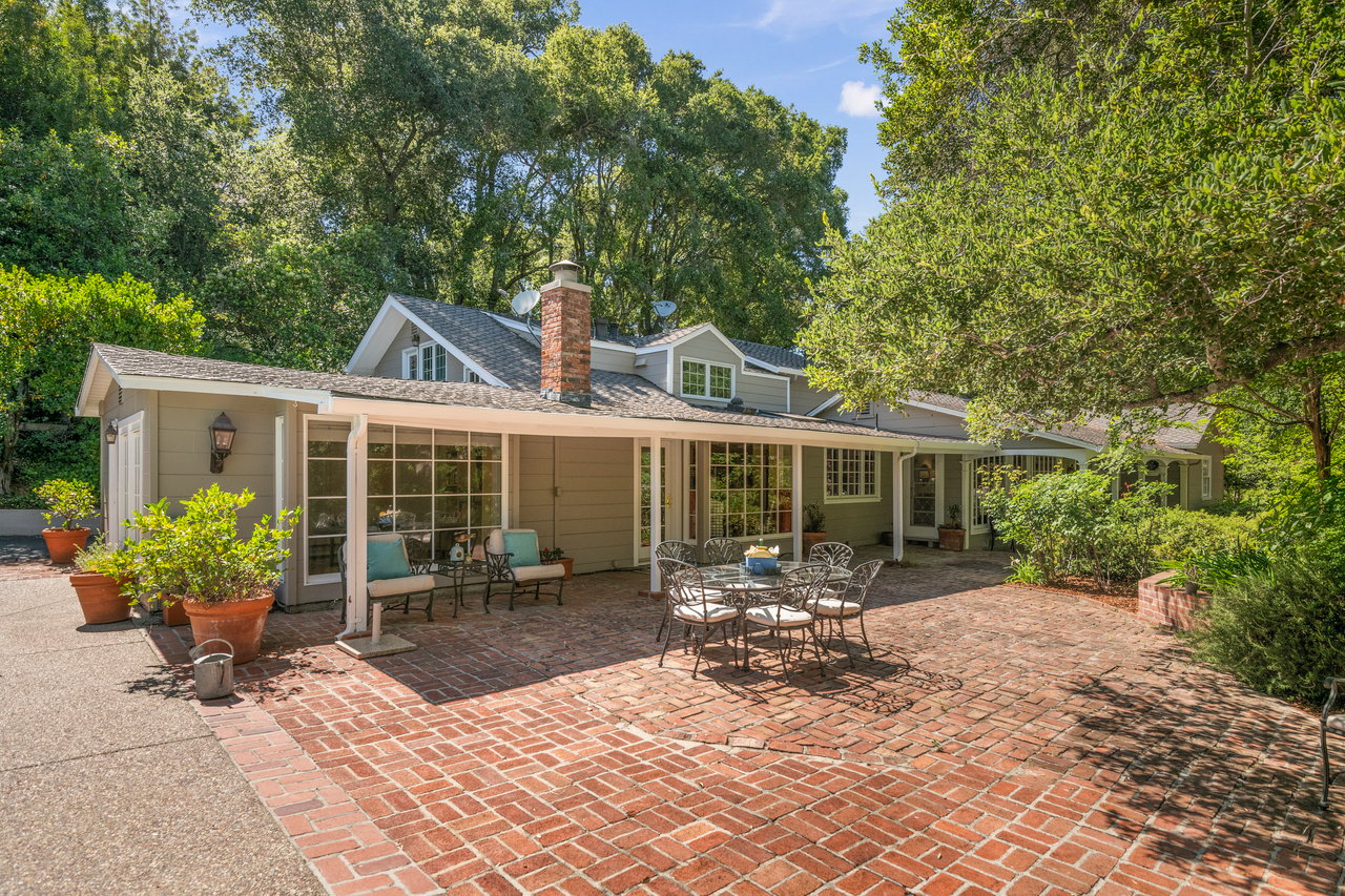 15745 Peach Hill Road