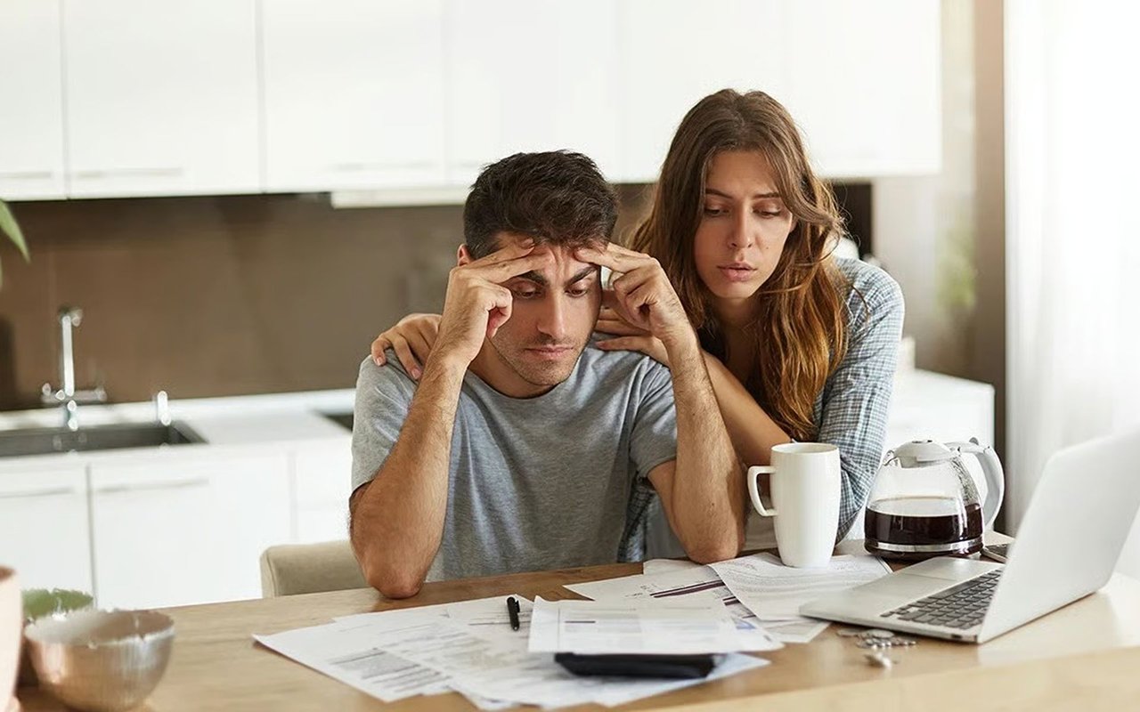 Avoiding Financial Stress