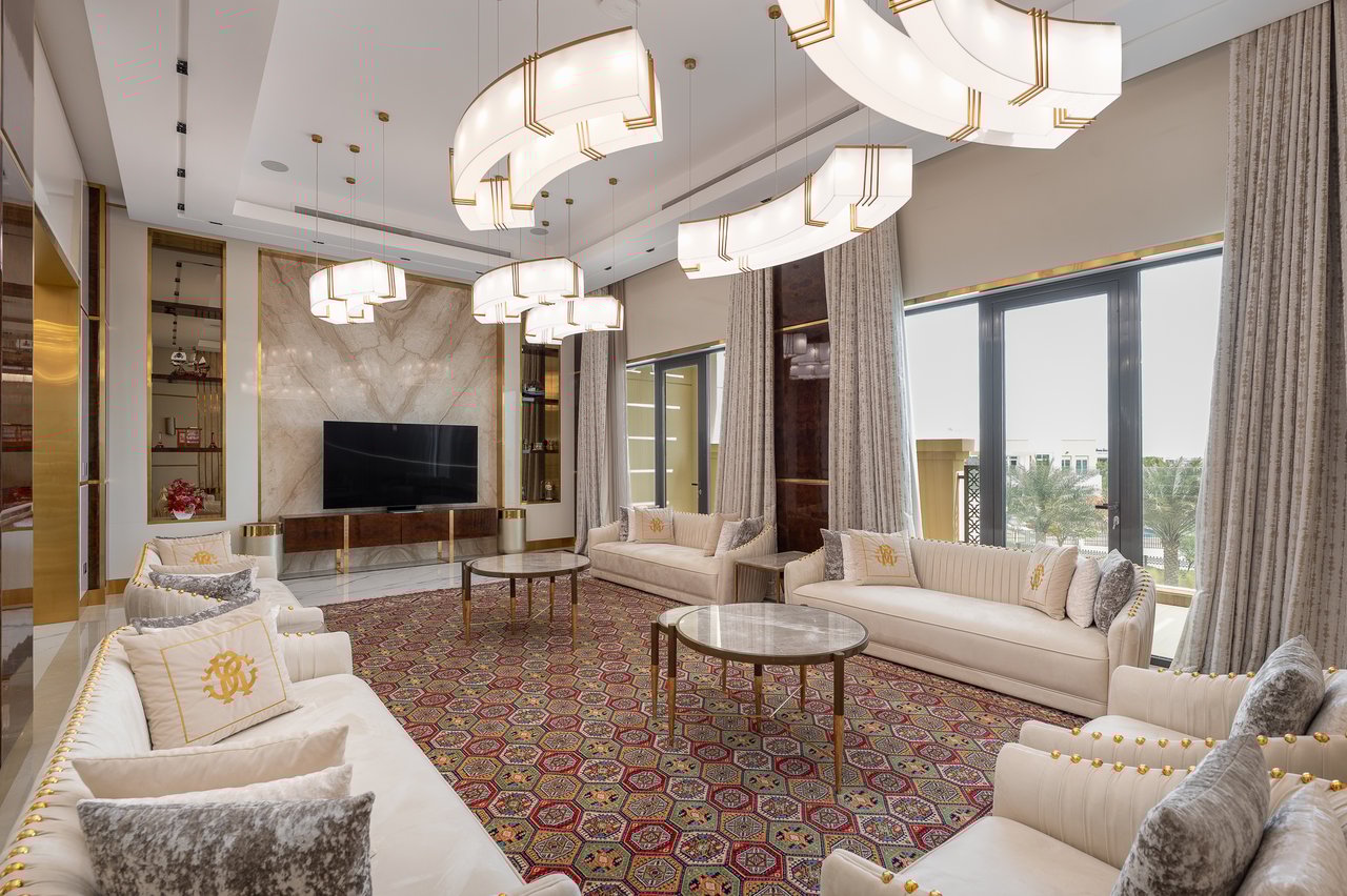 Dubai Hills View Mansion