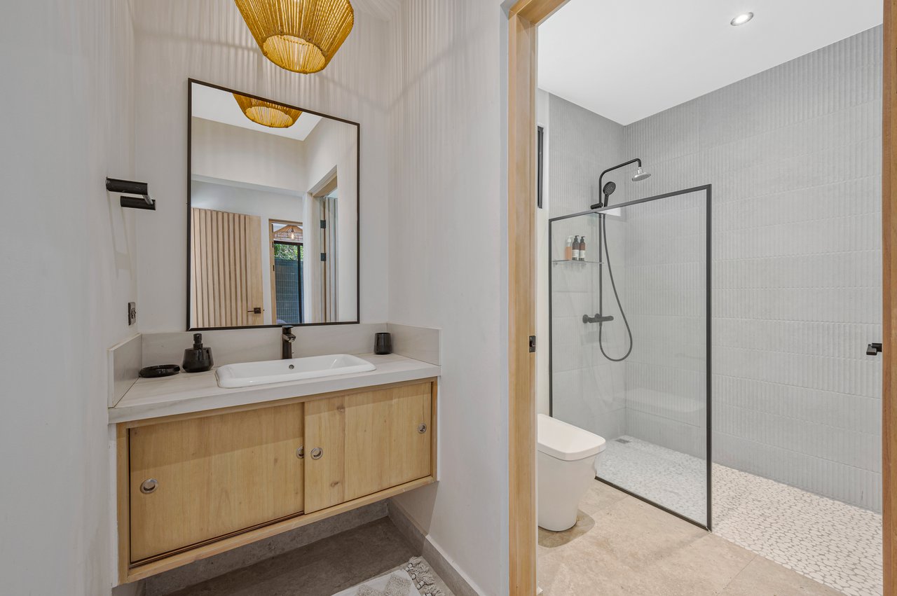 Guiones Private Residences