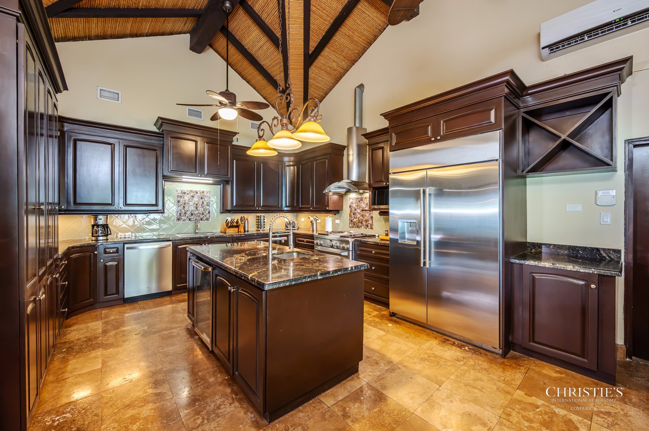 Casa Playa Bonita | Beachfront Luxury Estate in Playa Flamingo