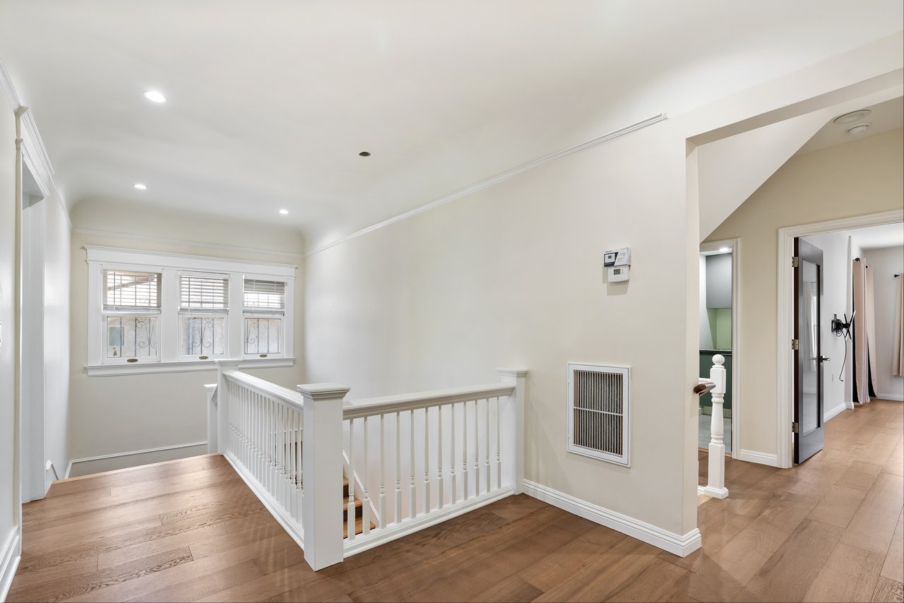 1810 Westmoreland Blvd, Los Angeles