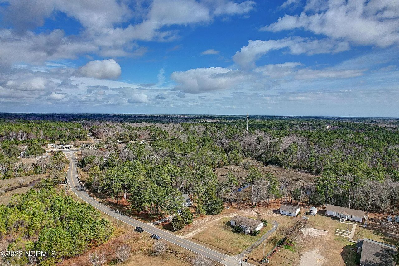 370 Gray Bridge Rd SW