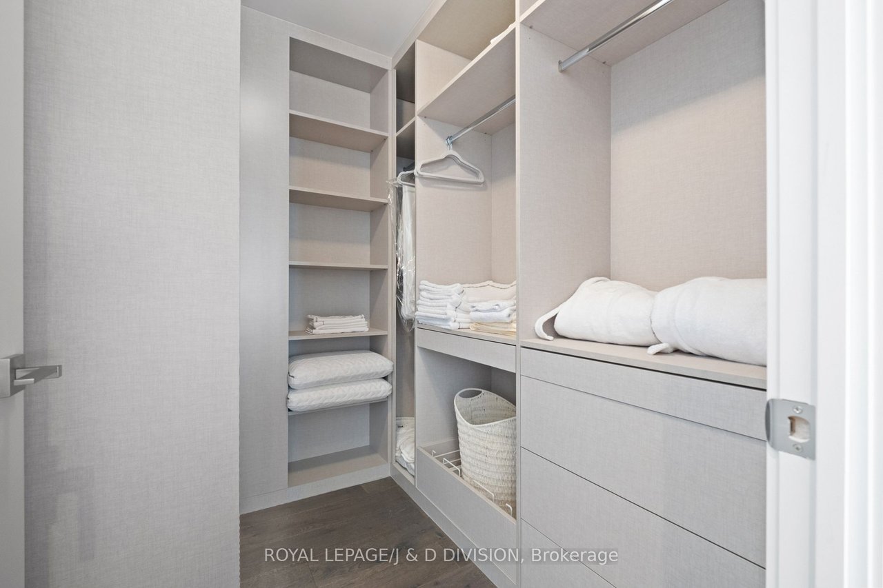 LUXURY ABOVE THE CITY PENTHOUSE