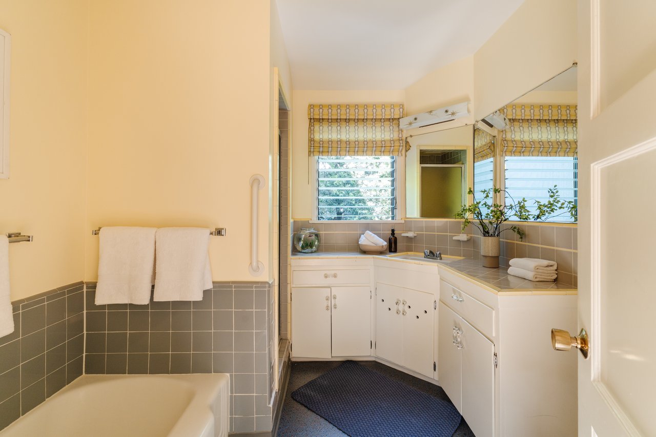 415 Arbramar Ave, Pacific Palisades