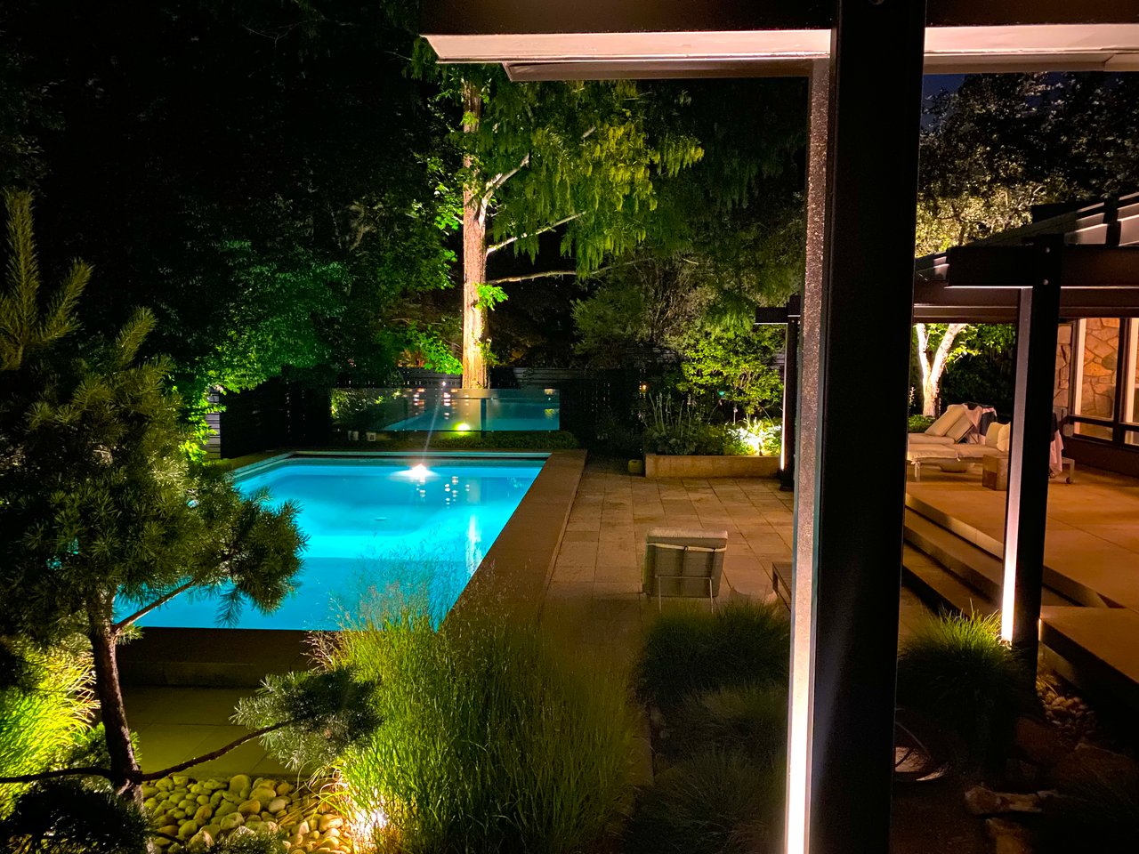 Inspiring MCM Residence