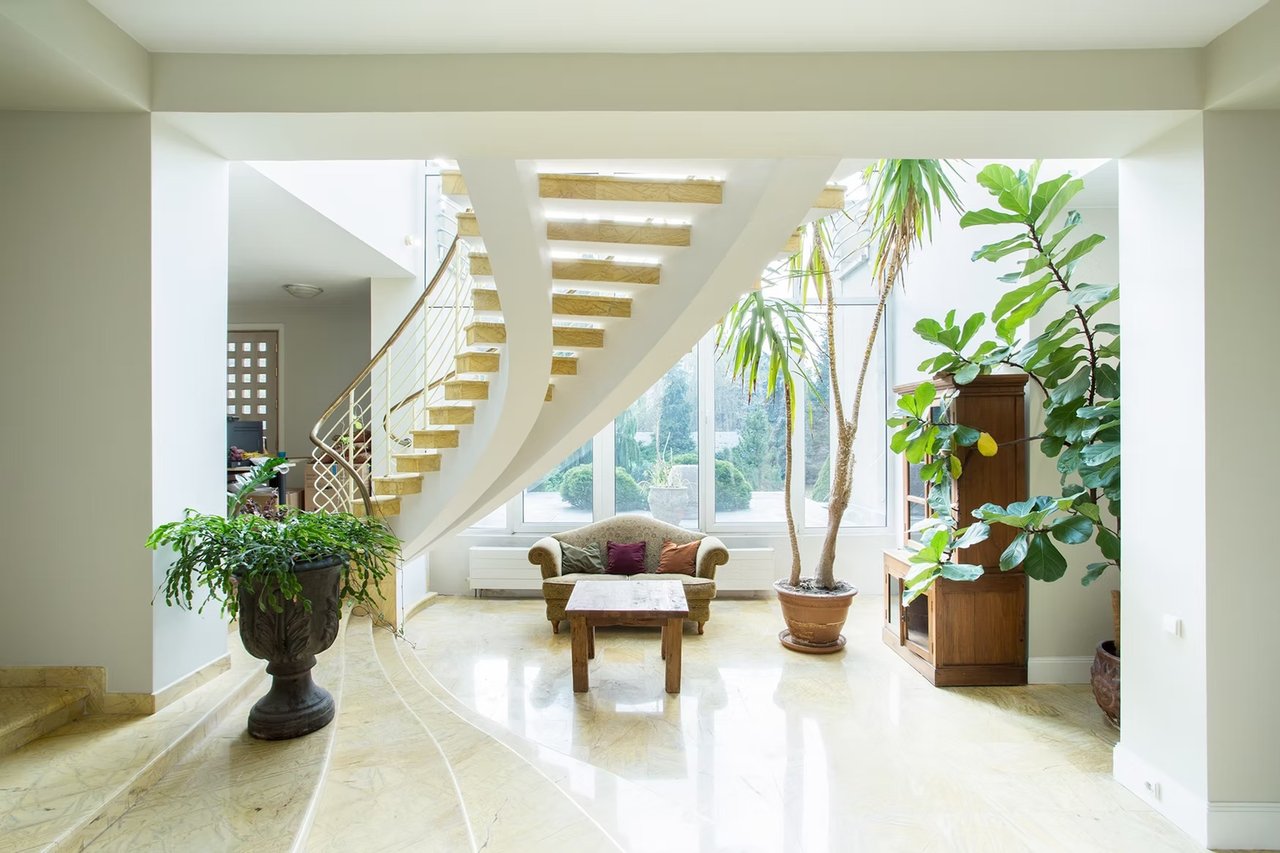 Staging - Entry Way