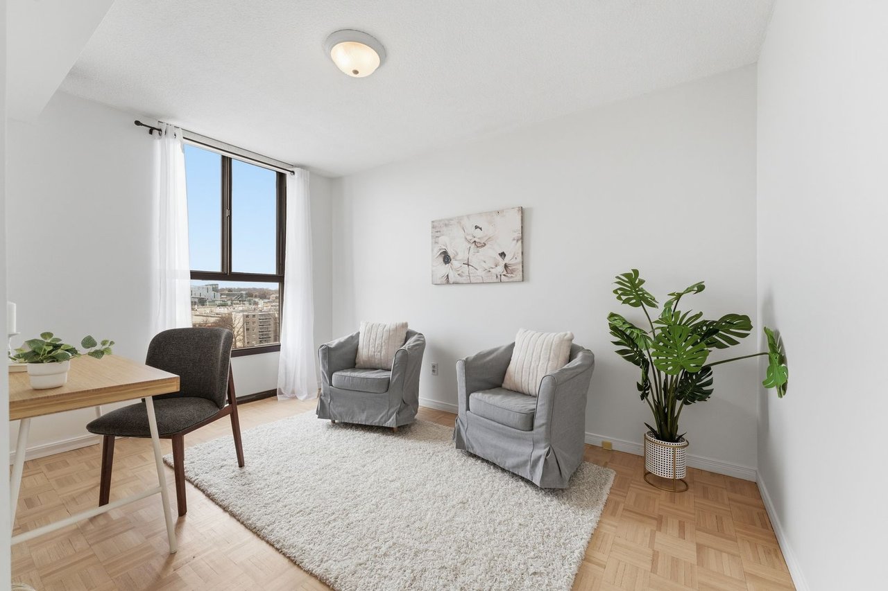 3170 Kirwin Ave 1010