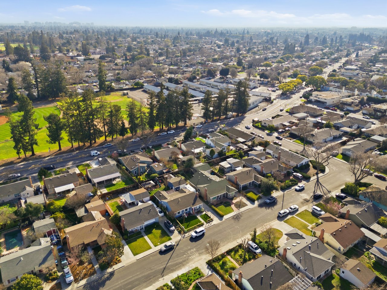 946 Los Padres Boulevard