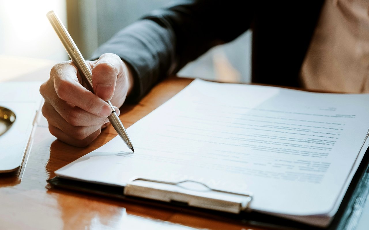 How to Make a Winning Offer in a Competitive Market