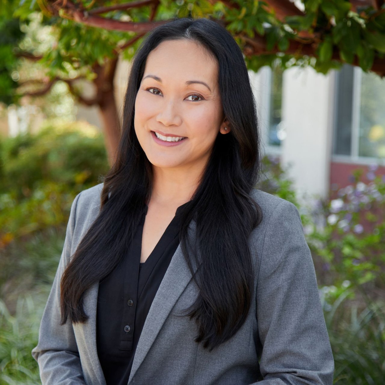 Kara Birkenstock Los Angeles, CA Real Estate Agent Headshot