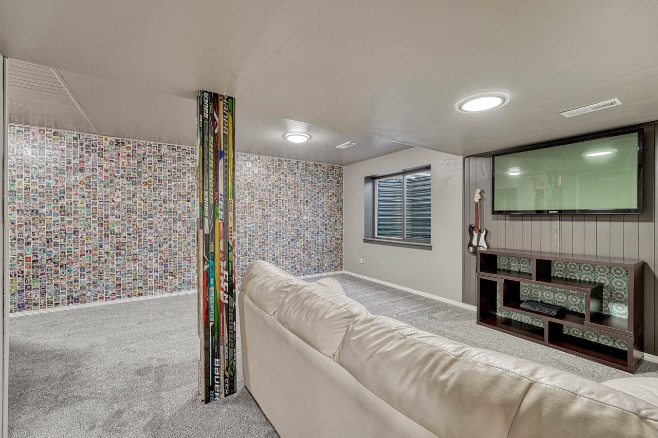 6075 Wheatgrass Drive