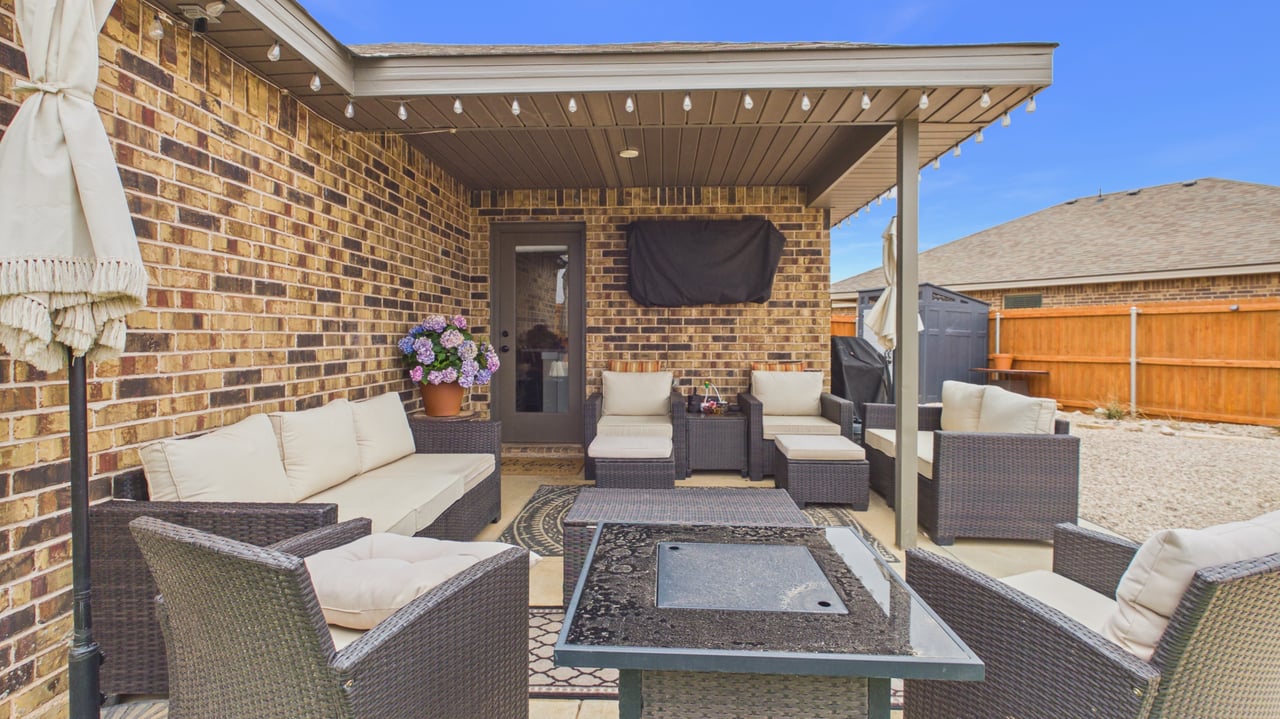 6108 Purtis Creek
