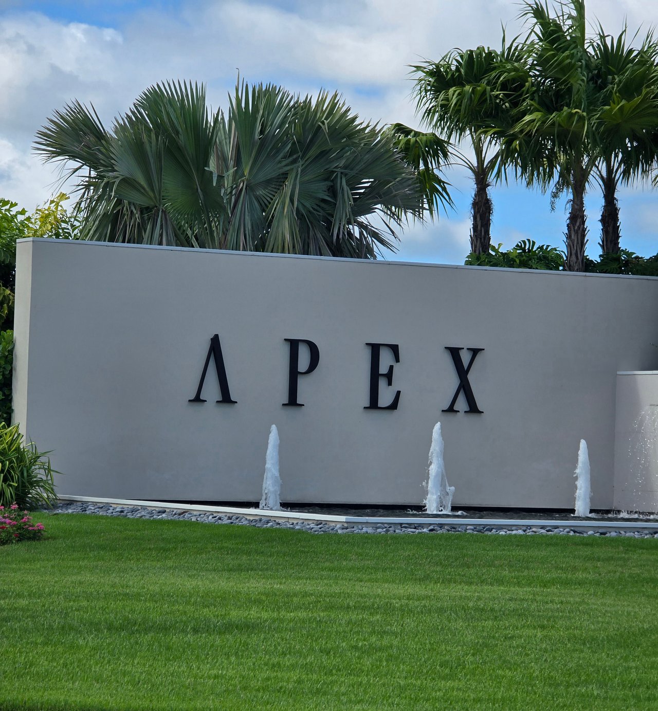 Apex at Avenir